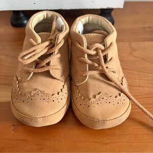 Janie & Jack Crib Shoes Tan Lace Up Oxfords Soft Bottom Size 18-24 Months